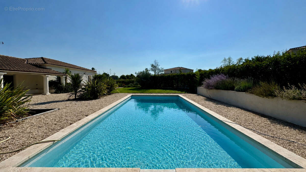 Maison piscine 220m² aix nord - photo 16