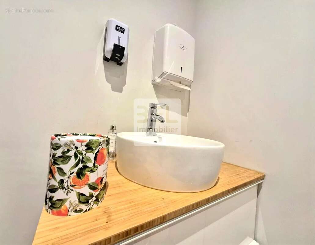 Commerce à LES ANGLES