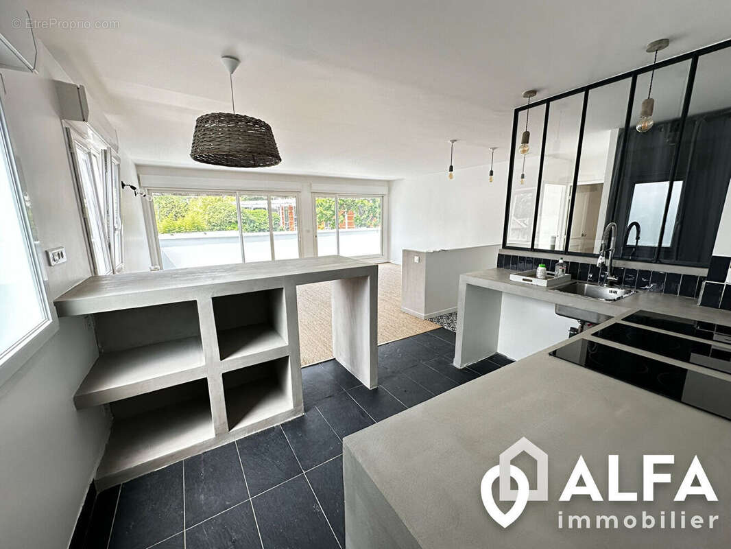 Appartement à SAINT-GRATIEN