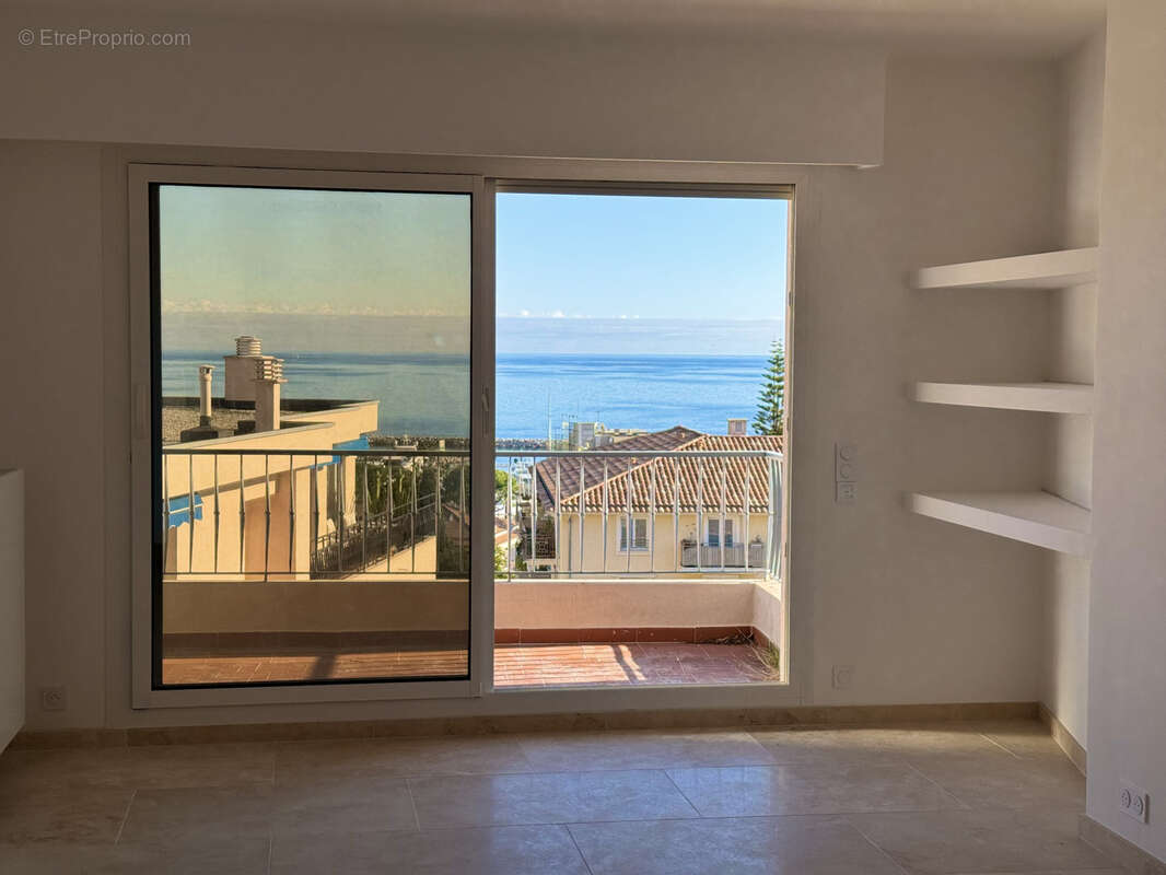 Appartement à BEAULIEU-SUR-MER