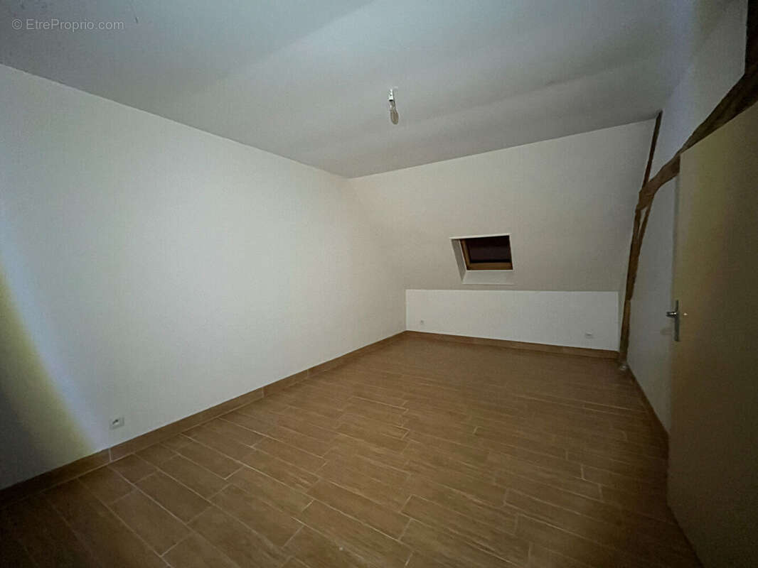 Maison à NANGEVILLE