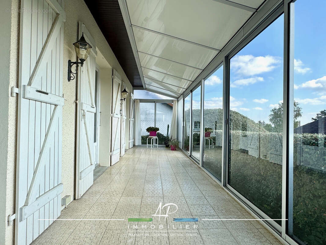 Maison à BELLENEUVE