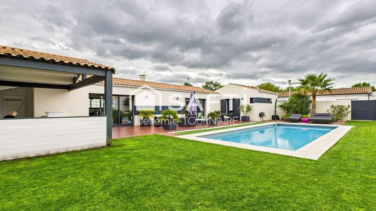 Photo 3 - Maison à MONTROY