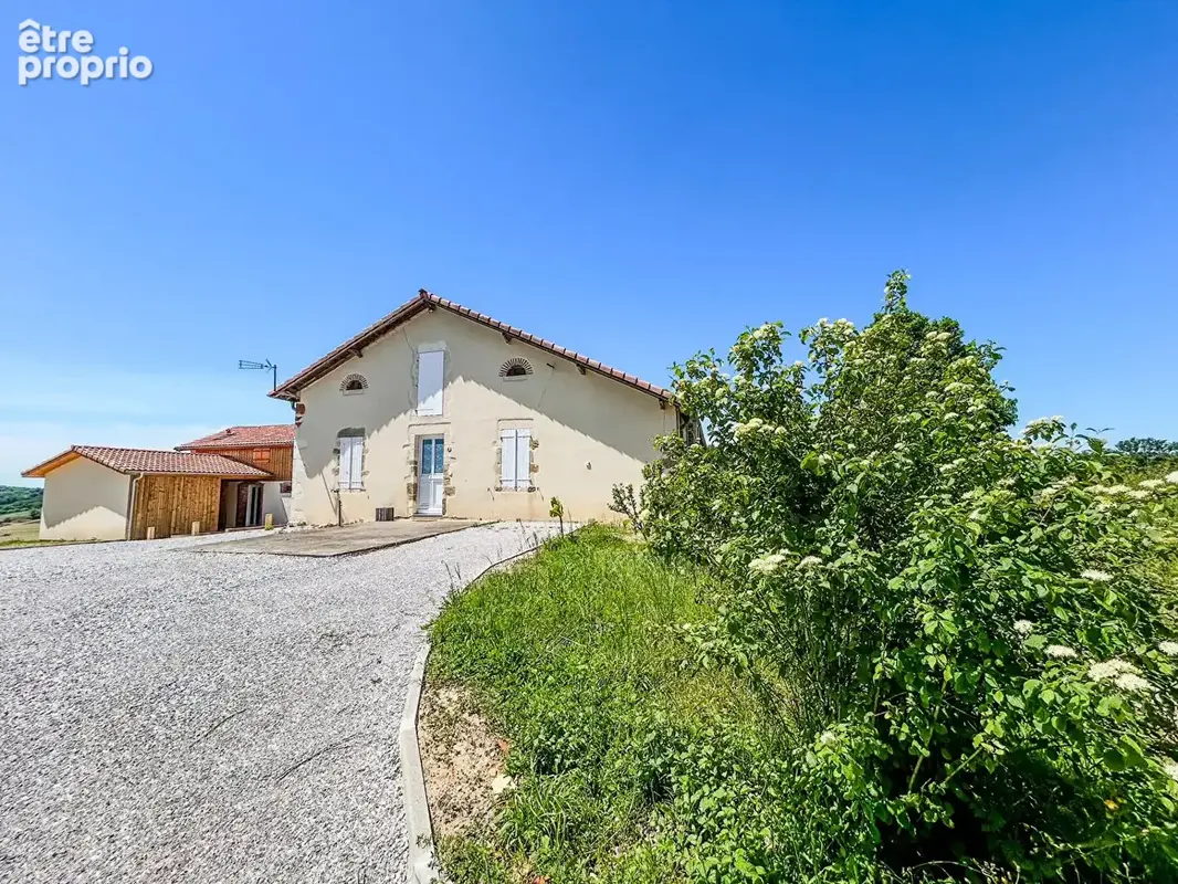Maison divisée en 12 logements avec une belle rentabilité - photo 2