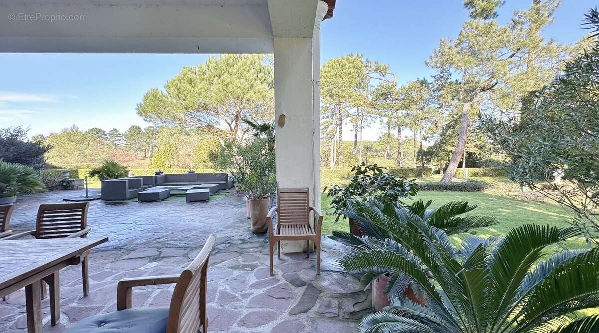 Appartement d'exception à Chiberta  Vue Golf & Lac  167 m² avec jardin privatif - photo 27