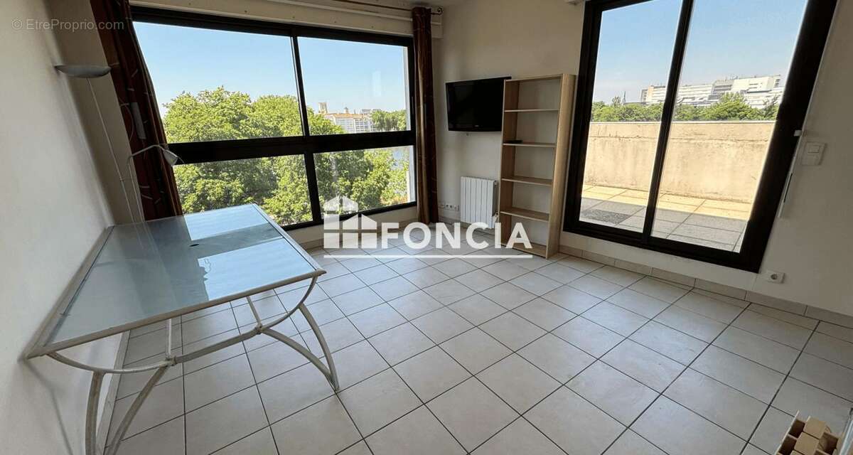 Appartement à LA ROCHELLE