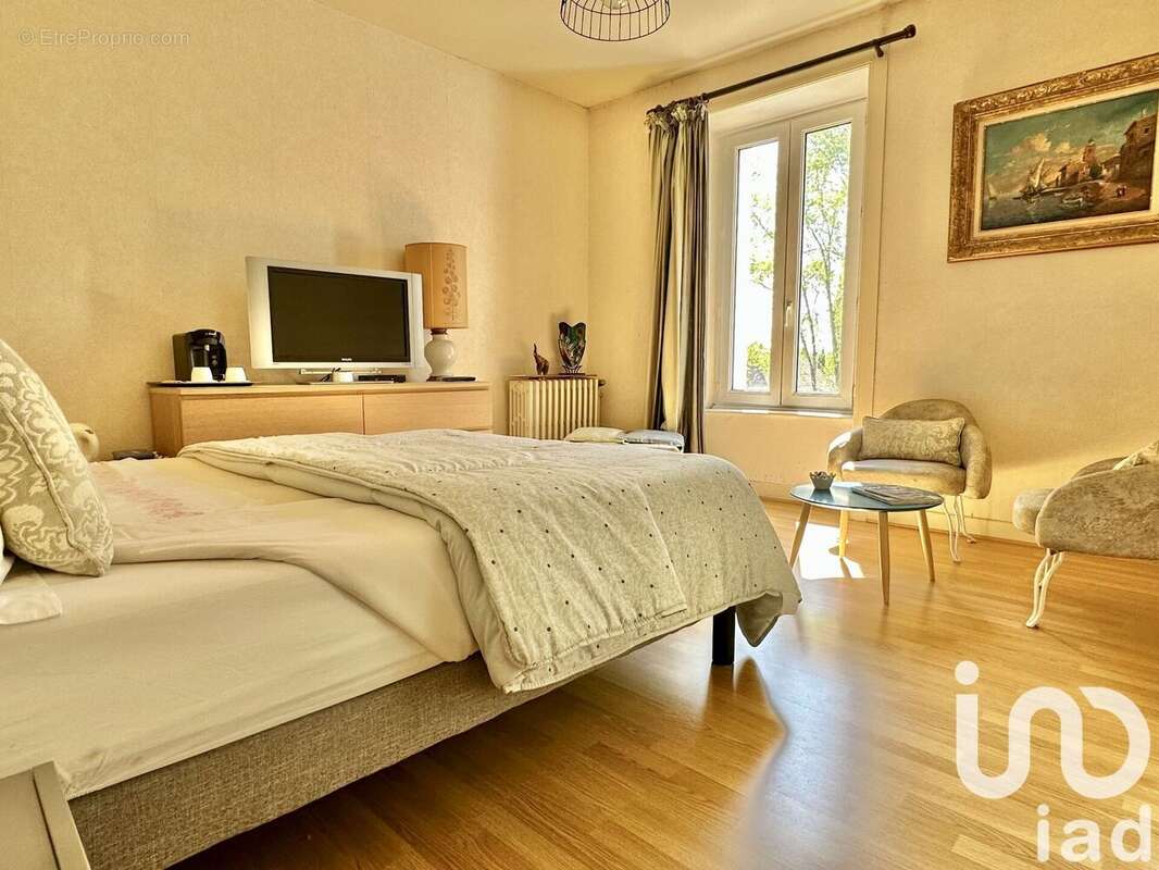 Photo 9 - Maison à SAINT-YRIEIX-LA-PERCHE