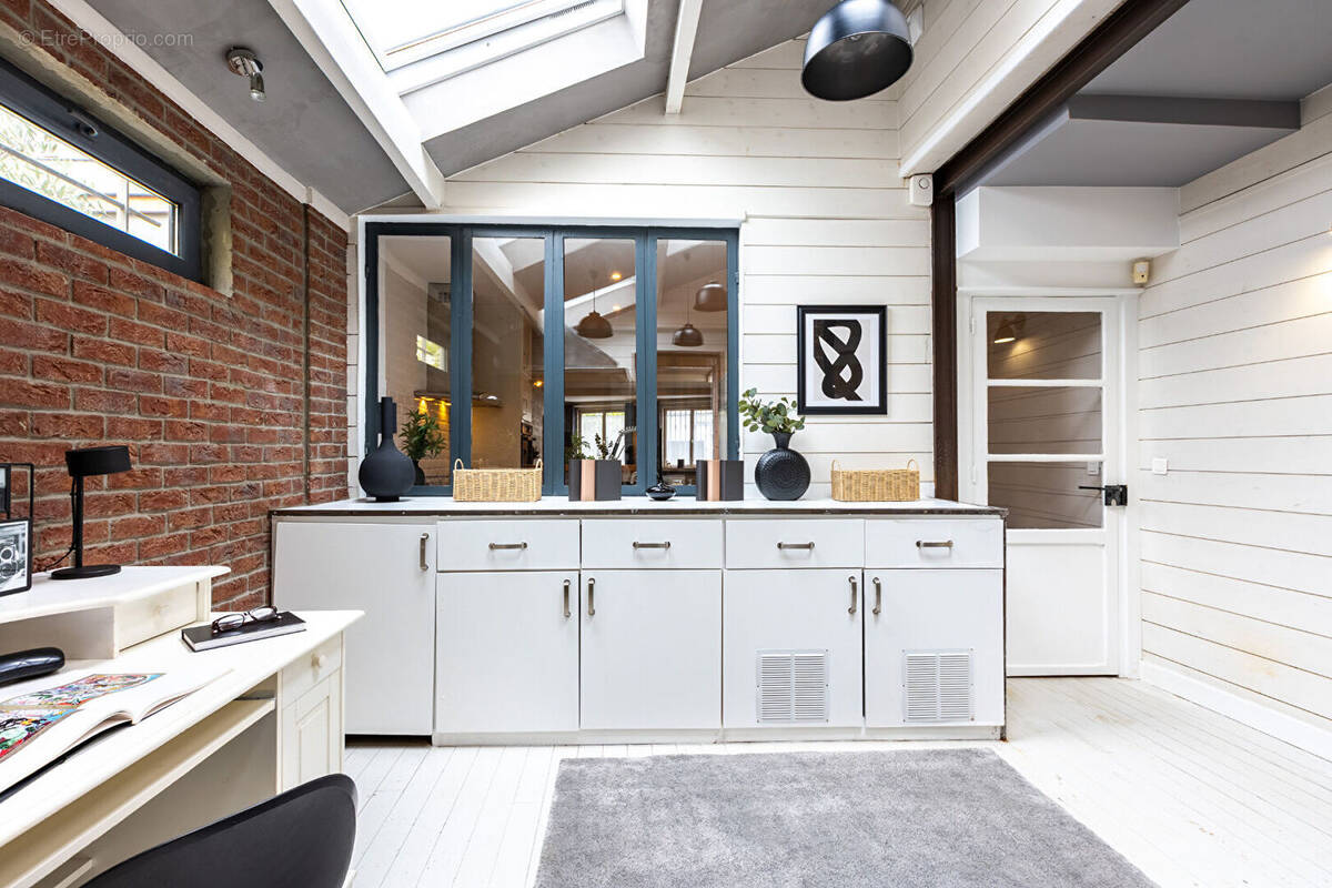 Maison à NANTERRE
