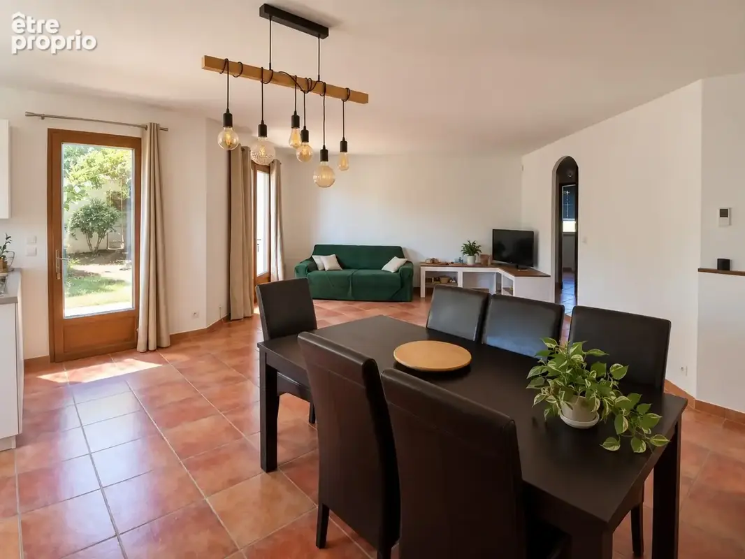 PORTIRAGNES- Villa 4 faces de plain-pied – 5 chambres, piscine et jardin intimiste - photo 5