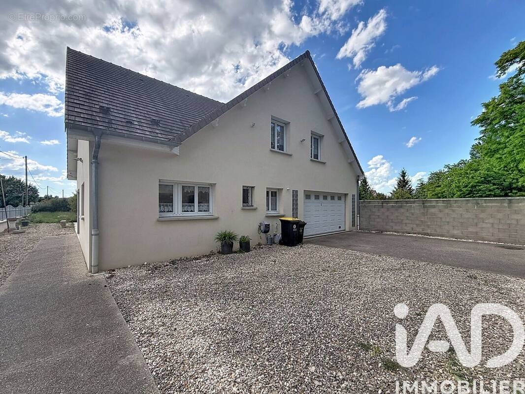 Photo 1 - Maison à APPOIGNY