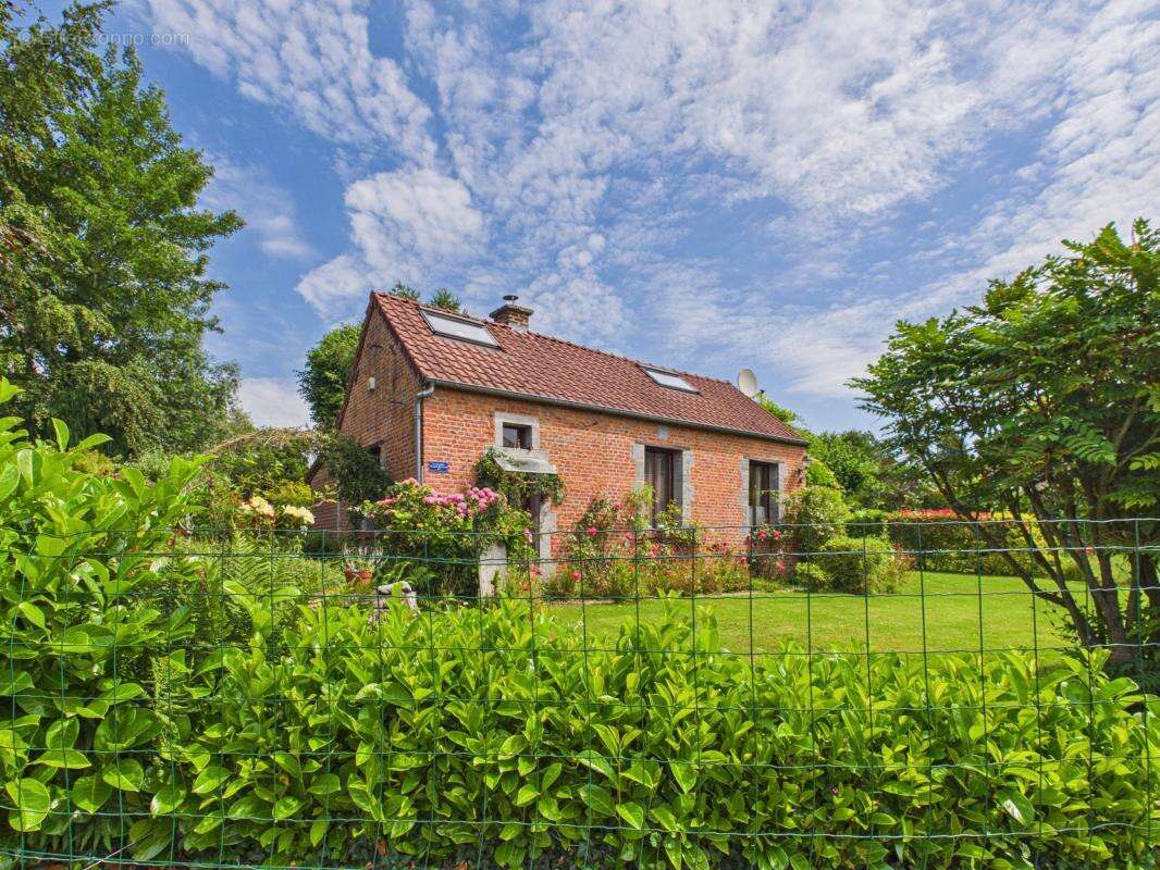 Maison 66 m² à Eth  - photo 2