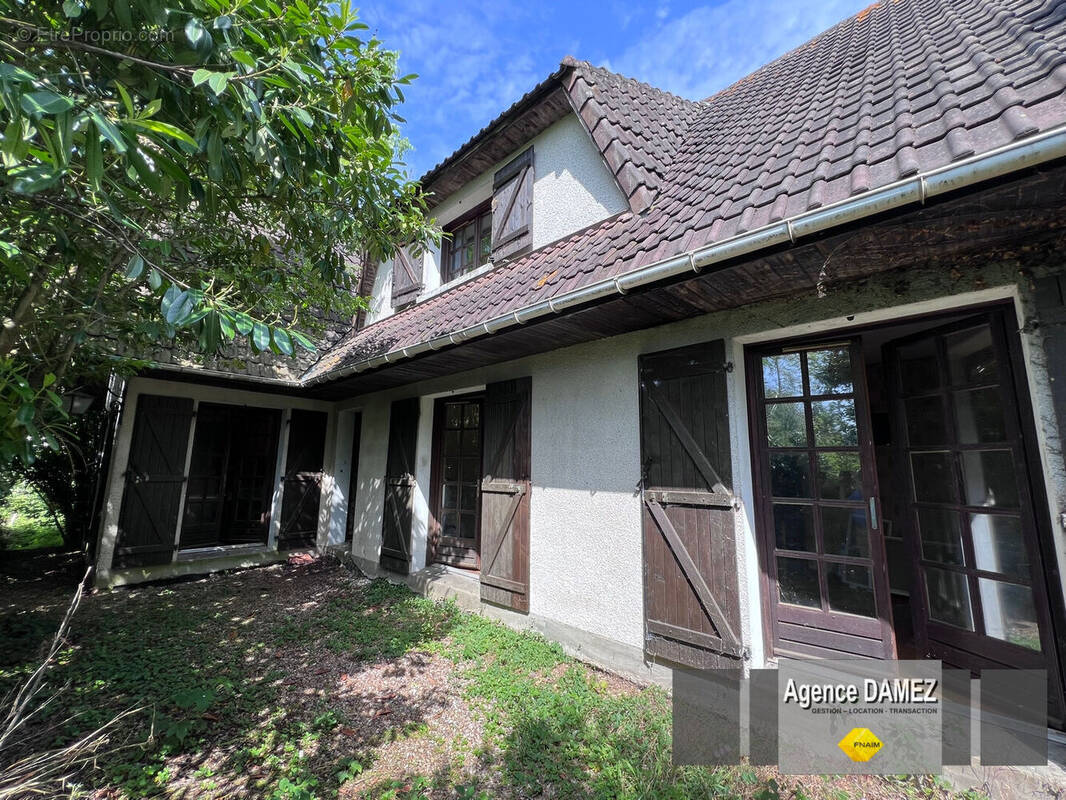 Maison à SAINTE-MESME