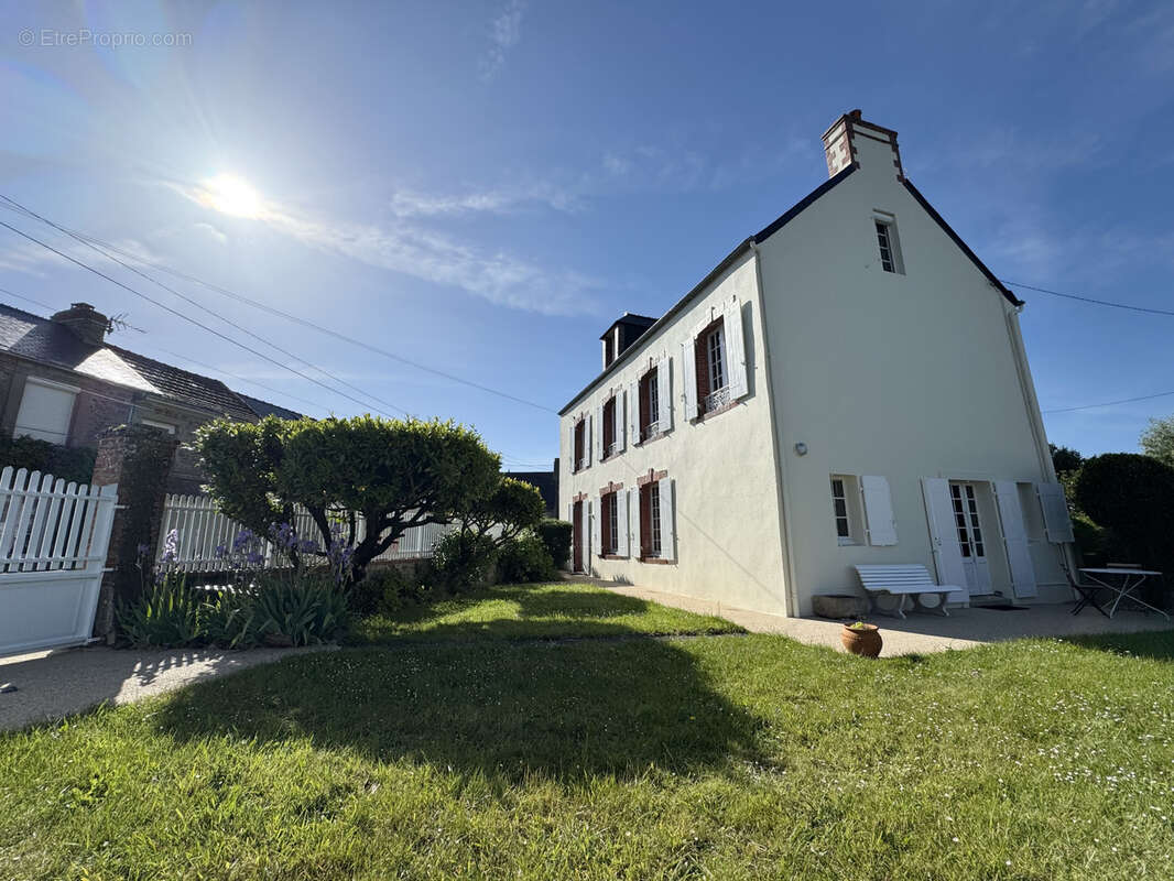 Maison à QUETTEHOU
