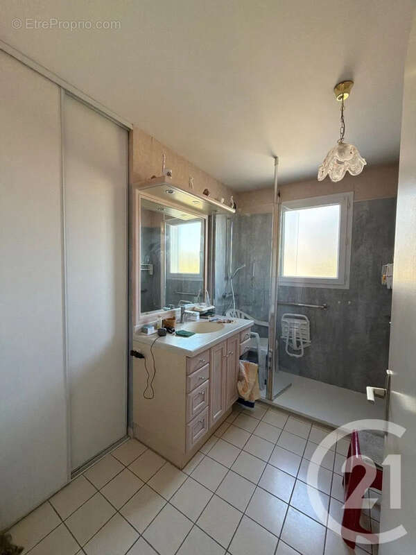 Appartement à DAVEZIEUX