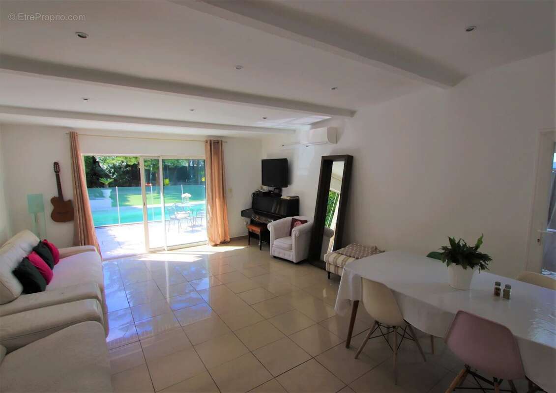 Superbe maison individuelle en plein coeur de cannes! - photo 8