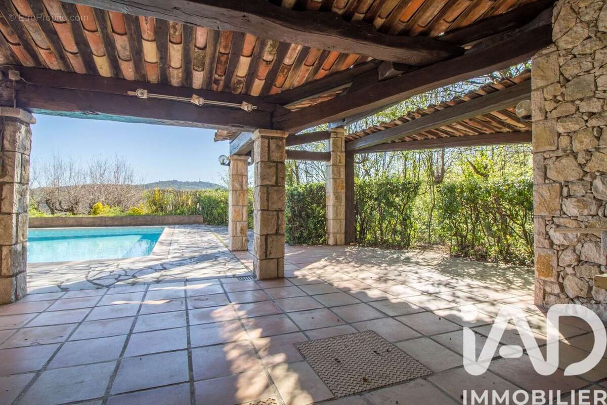 Photo 4 - Maison à TOURRETTES-SUR-LOUP