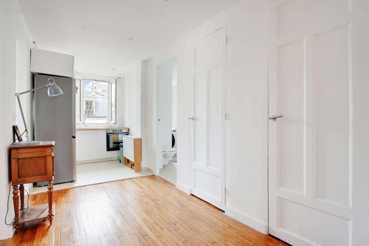 Appartement à PARIS-9E