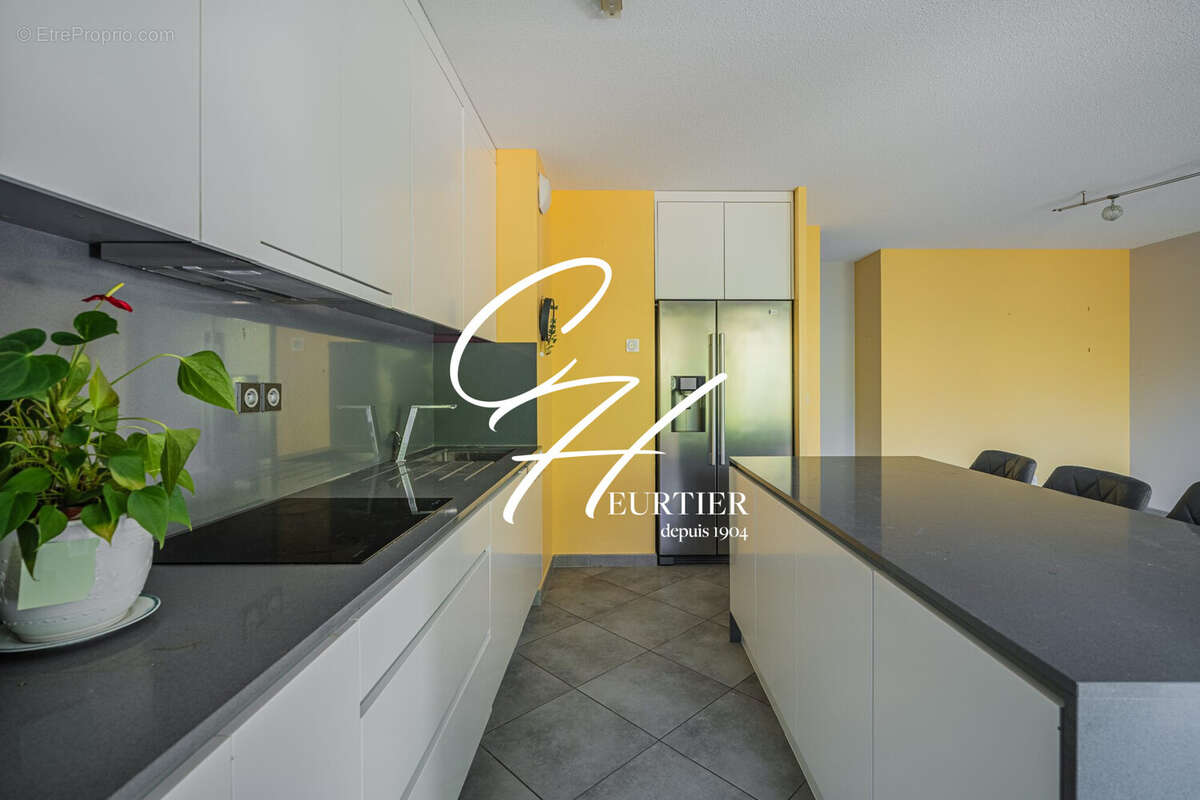 Appartement à LA BUISSE