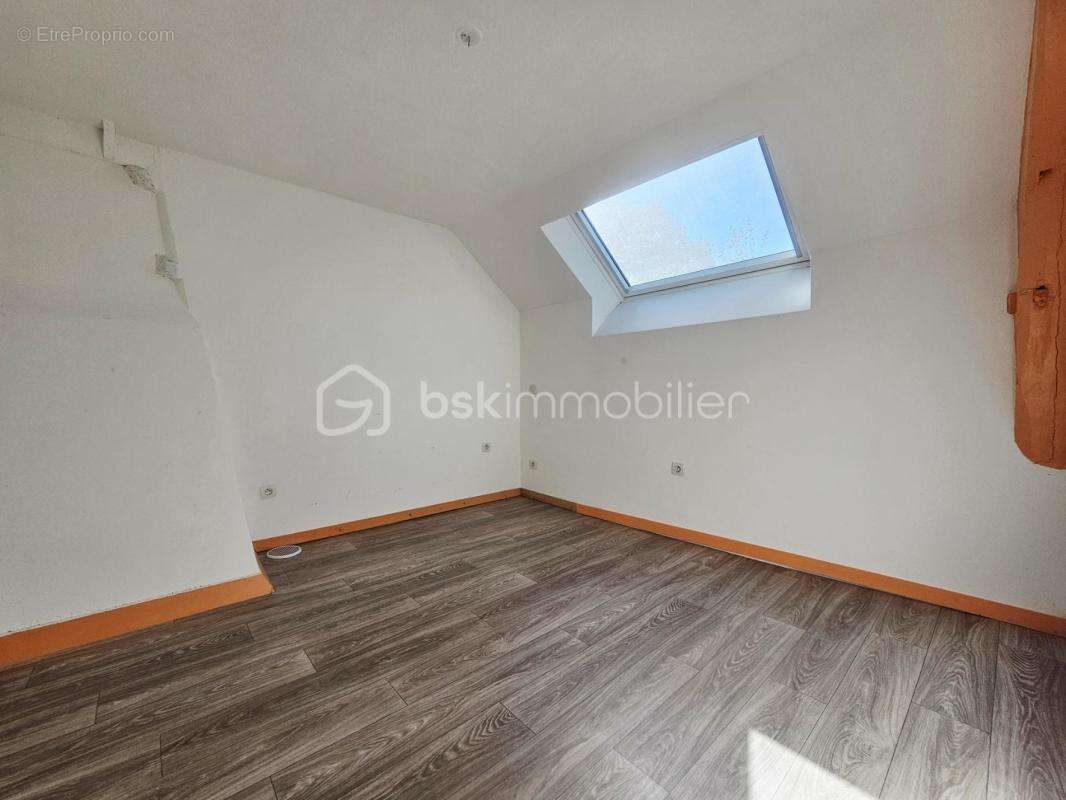 Maison en pierres 90m² - 4 chambres avec jardin Sud et dépendances - Saint-Dolay - photo 9