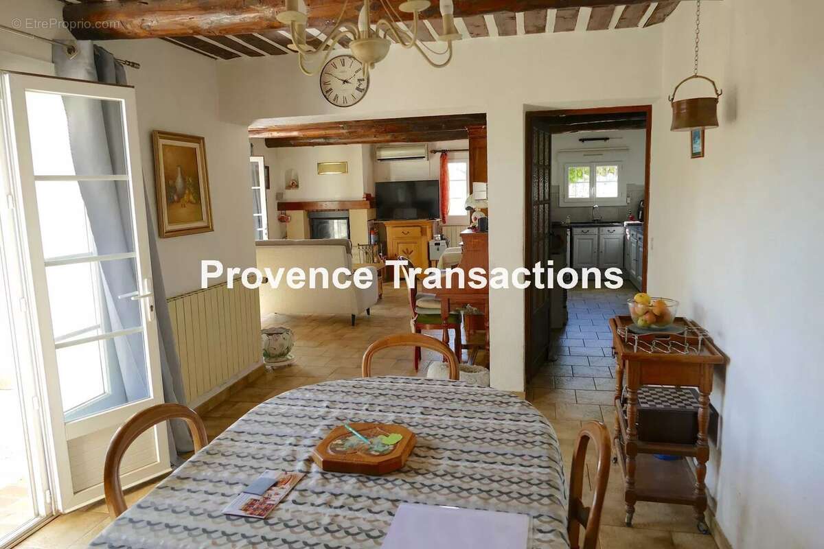 Maison à VAISON-LA-ROMAINE