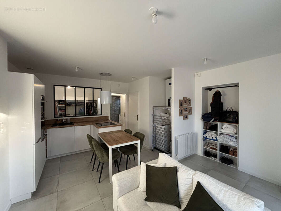 Appartement à LA BOISSE