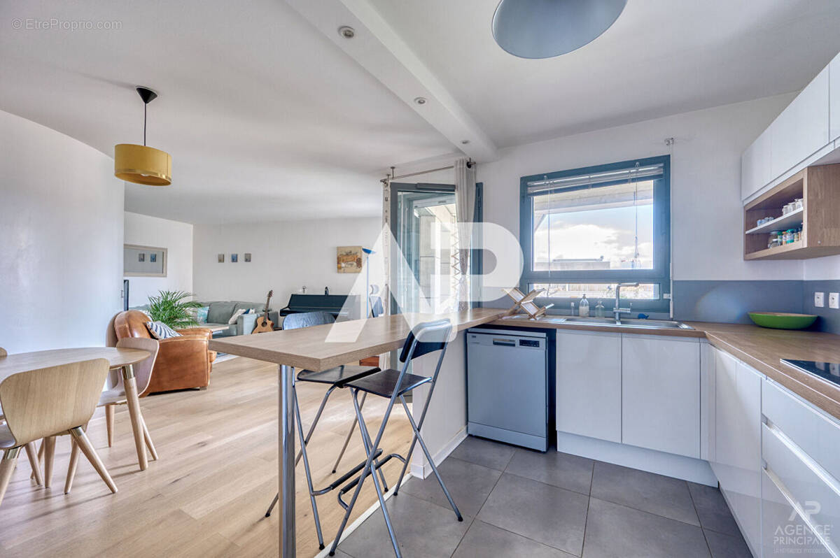 Appartement à RUEIL-MALMAISON