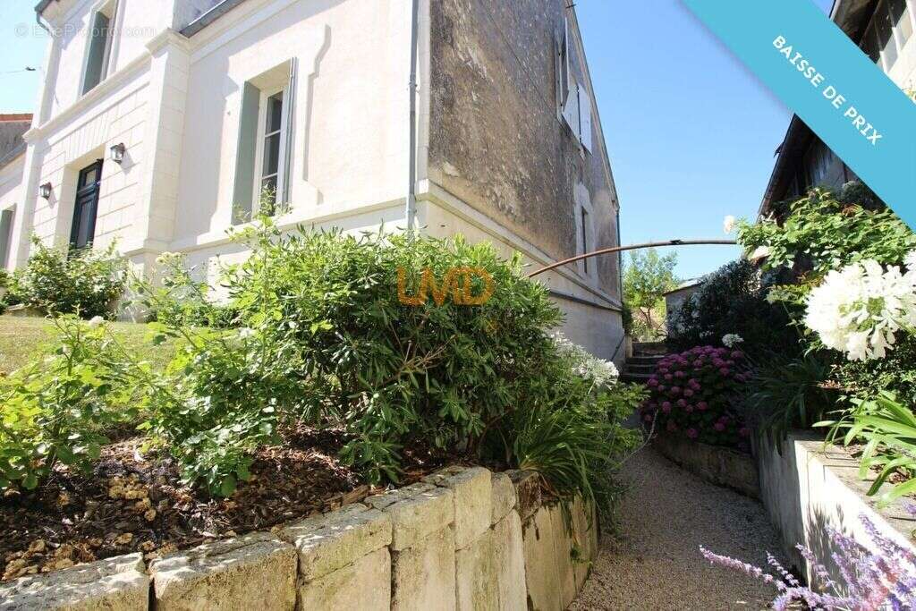 Maison à SAINT-JEAN-D&#039;ANGELY