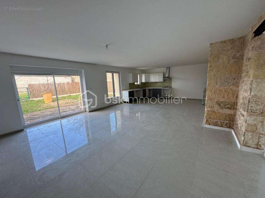 Maison de ville en pierre - photo 11