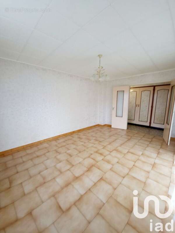 Photo 2 - Maison à METTRAY