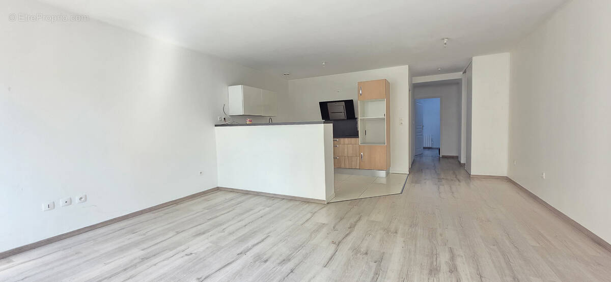 Appartement à PONT-DE-CHERUY