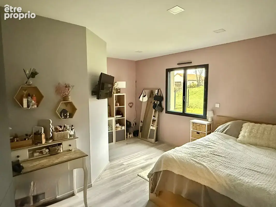 MANZAT / Villa contemporaine à vendre de 225 M2 habitables, belles prestations ! - photo 9