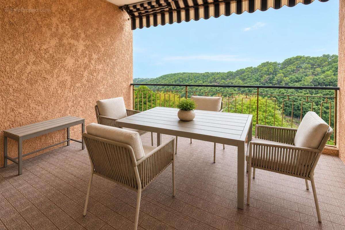 Appartement à VENCE
