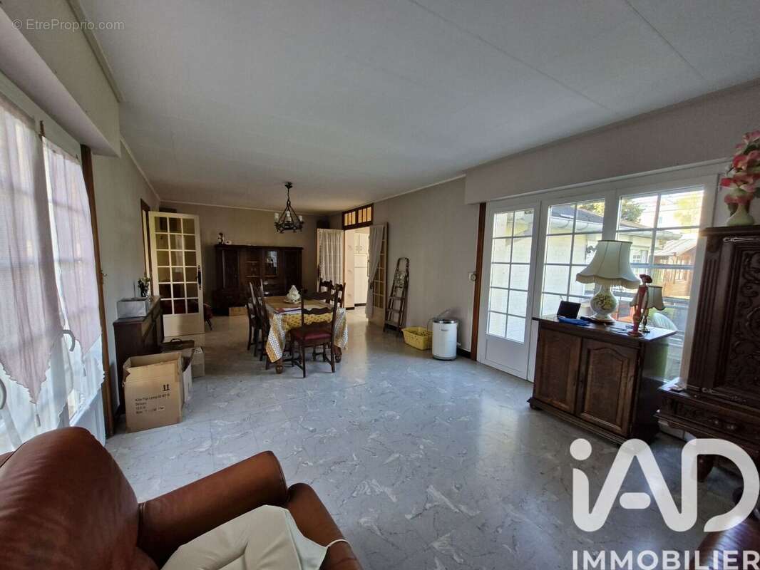 Photo 3 - Maison à MONS-EN-BAROEUL