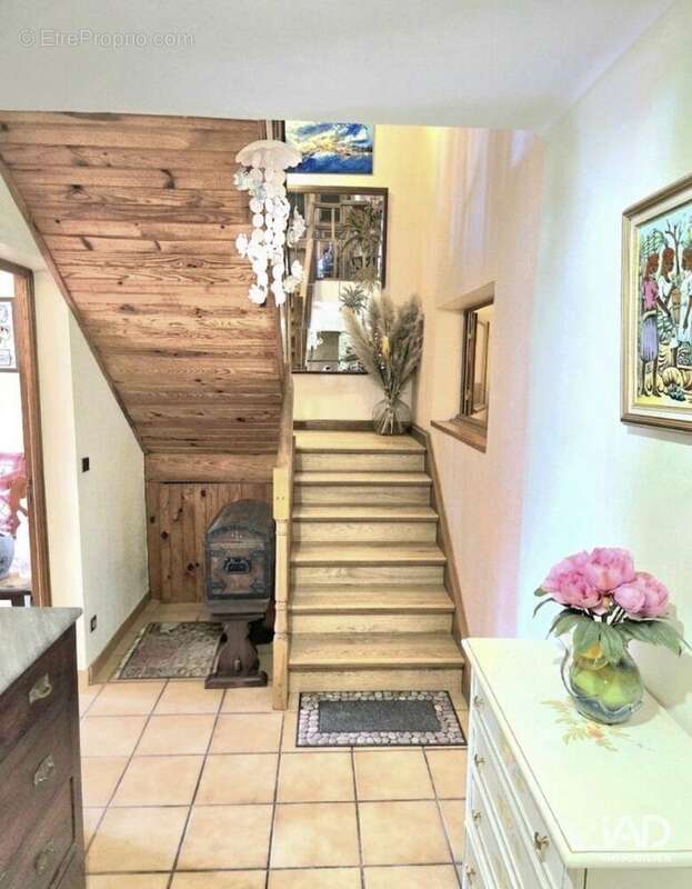 Maison 160 m² à Cerbere  - photo 9