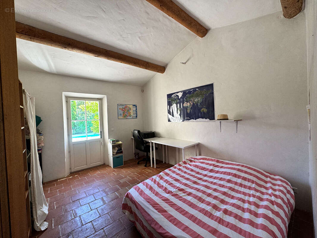 Maison à JONQUERETTES
