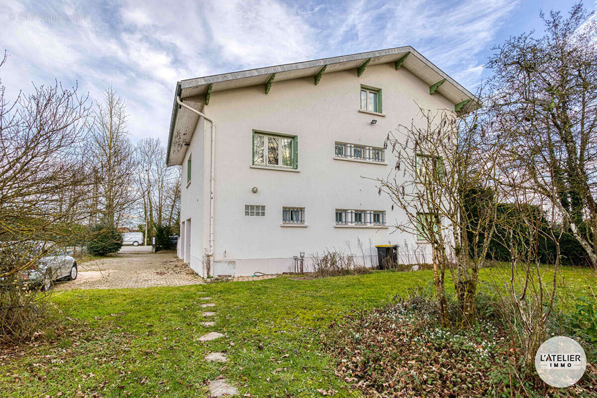 Maison à ATTIGNAT