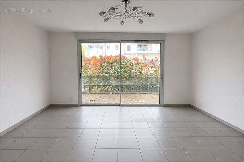 Appartement à CASTELGINEST