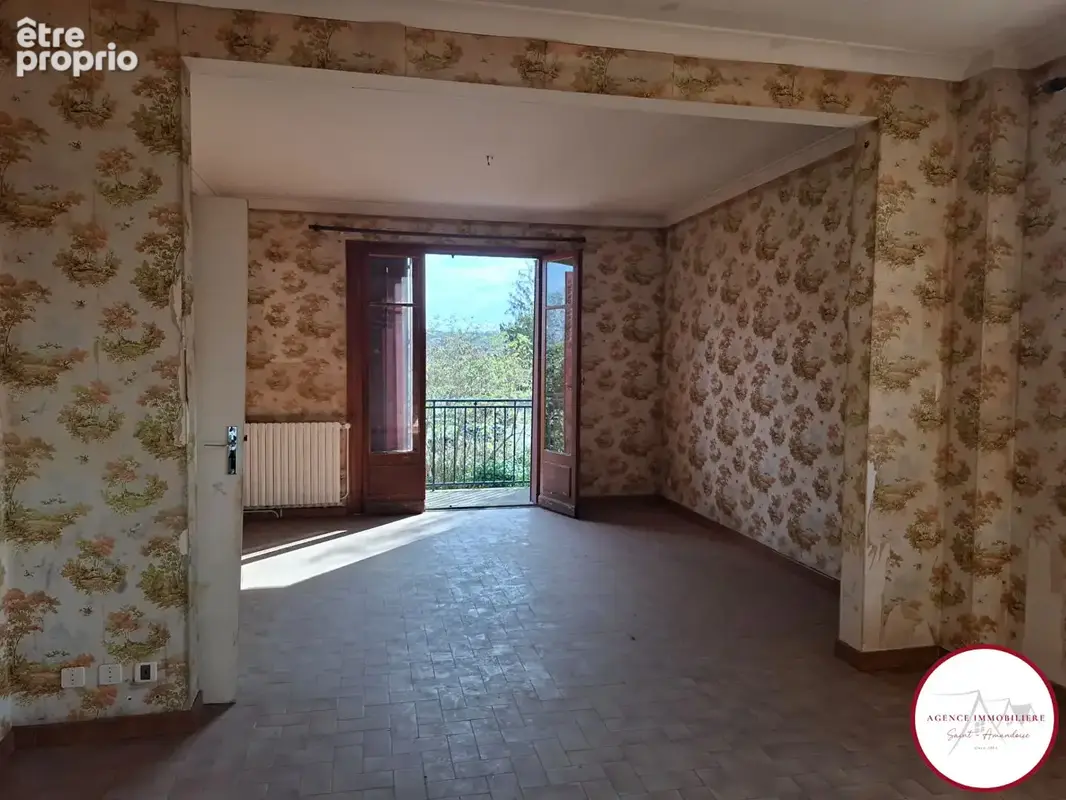 Maison Saint Amand Montrond 11 pièce(s) - photo 5