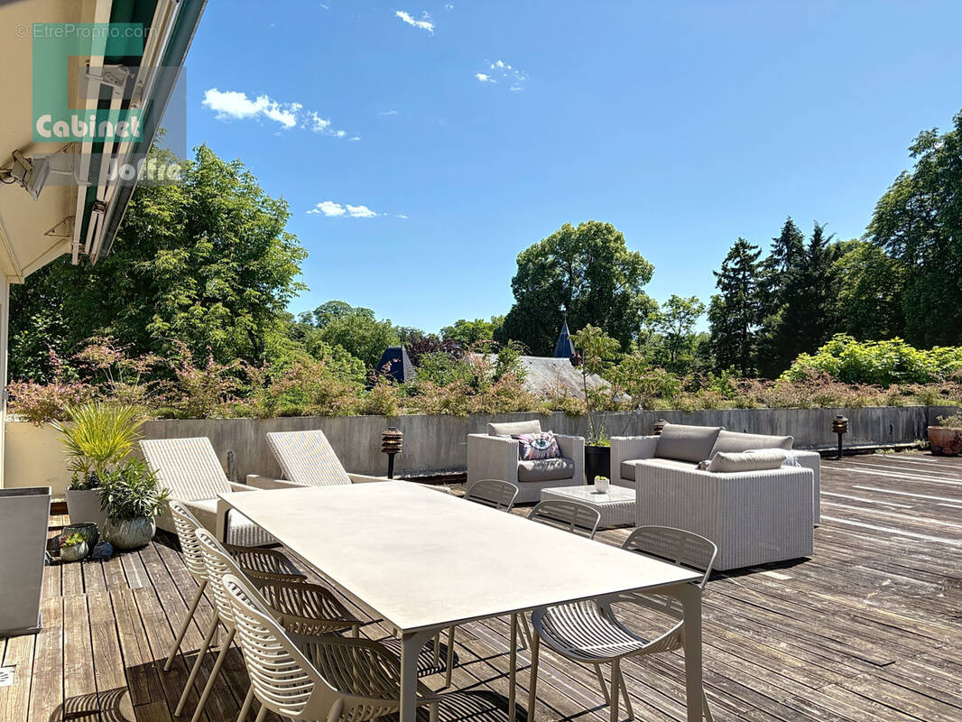 Appartement à FONTAINEBLEAU