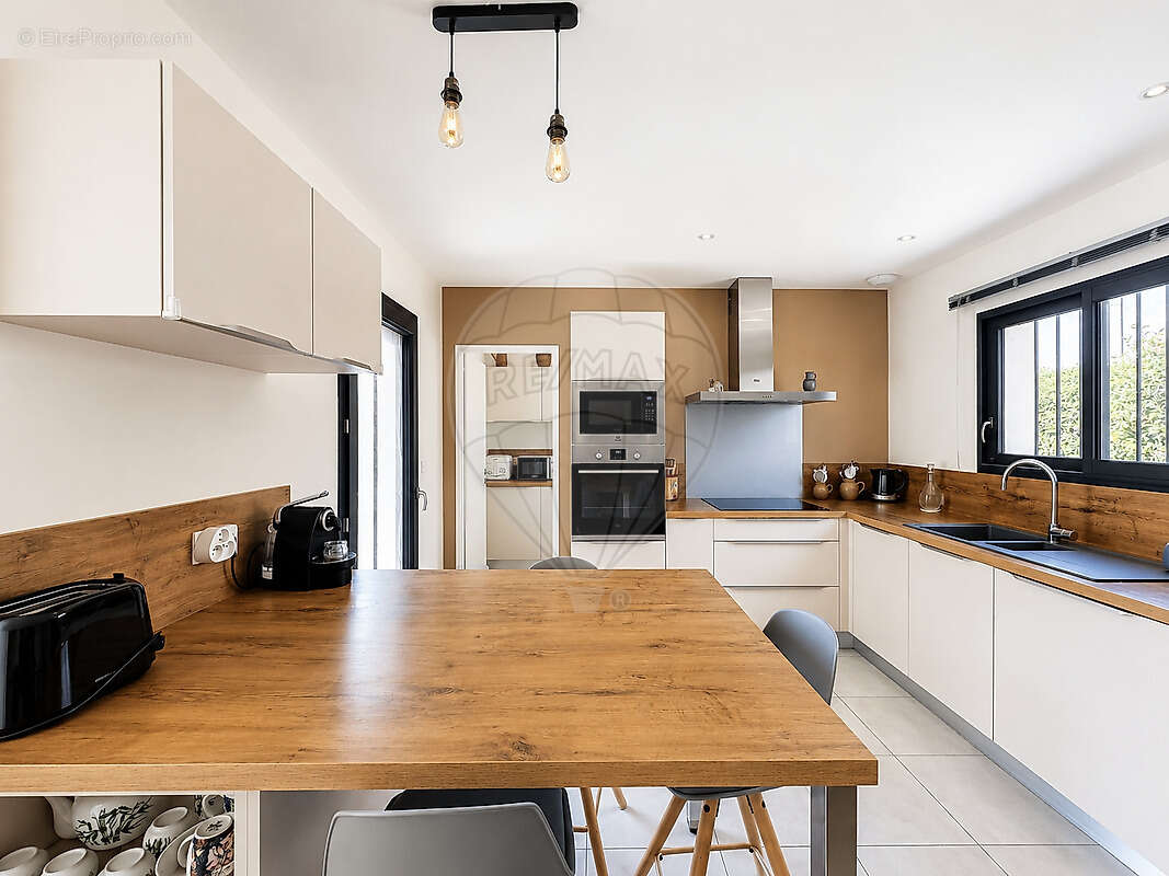 Maison à NIMES