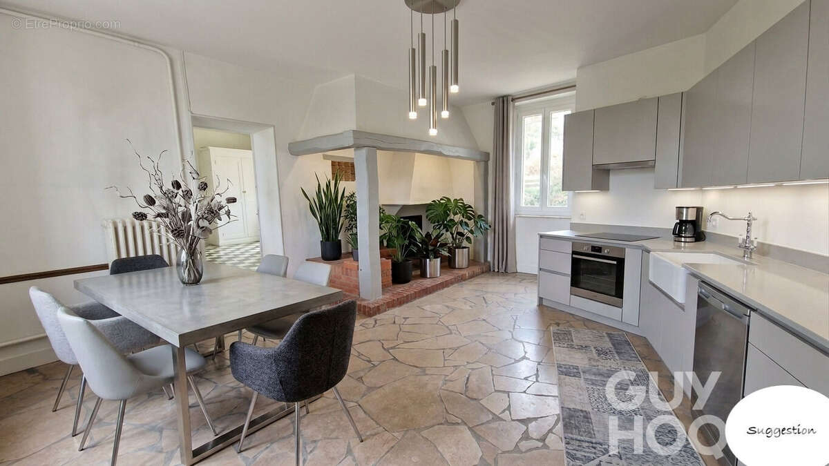 Maison à MANTES-LA-JOLIE