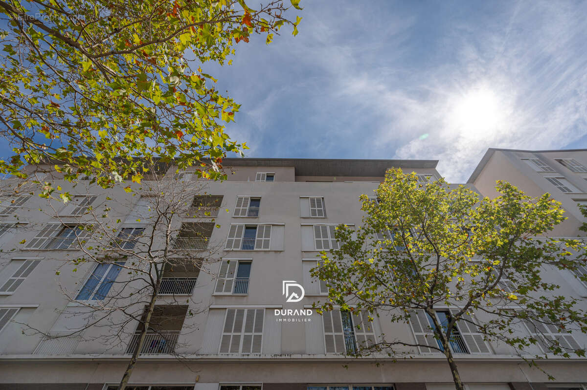 Appartement à MARSEILLE-2E