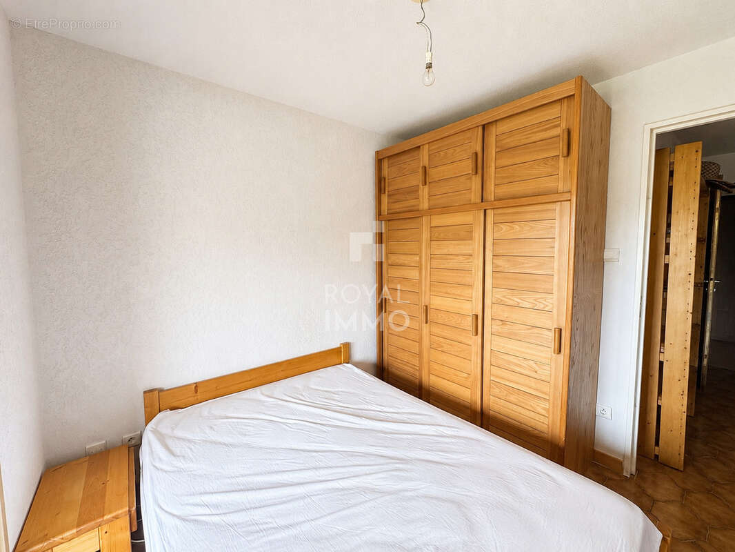 Appartement à LA LONDE-LES-MAURES