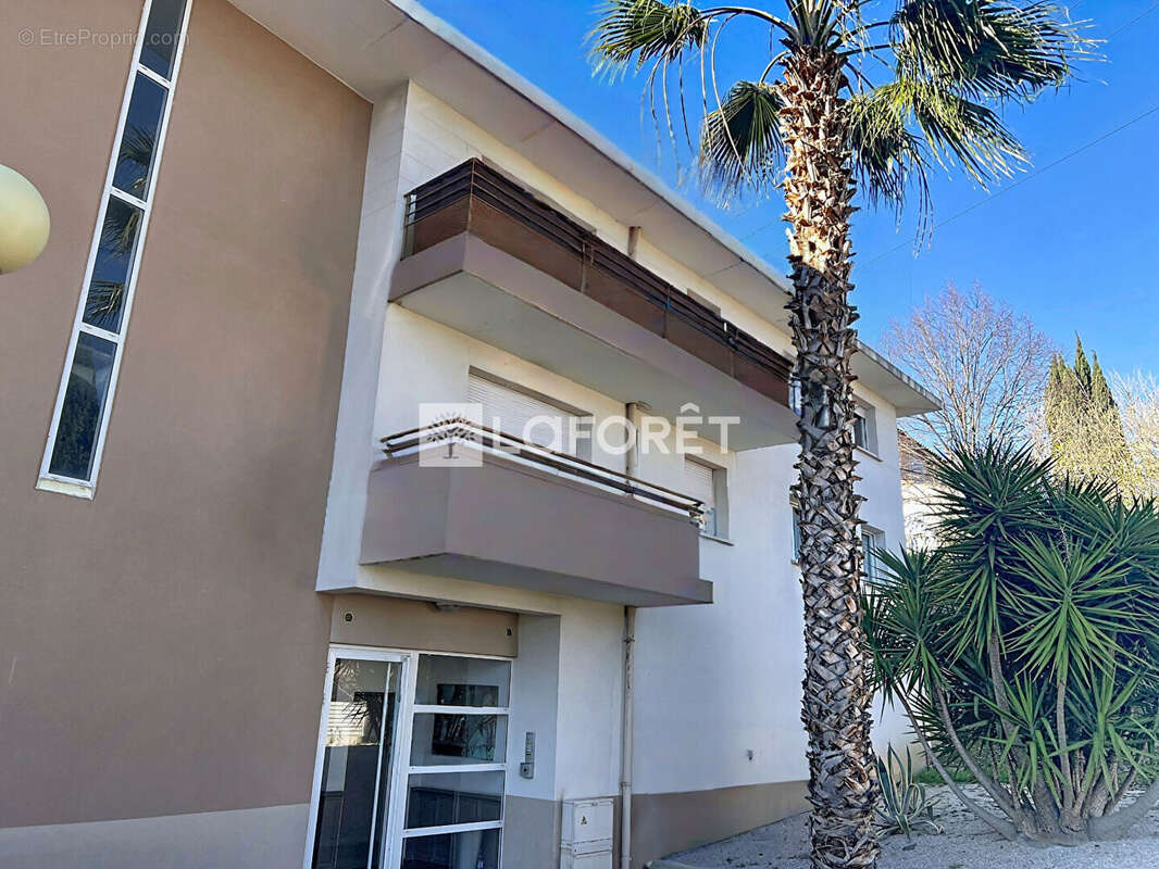 Appartement à MARSEILLE-11E