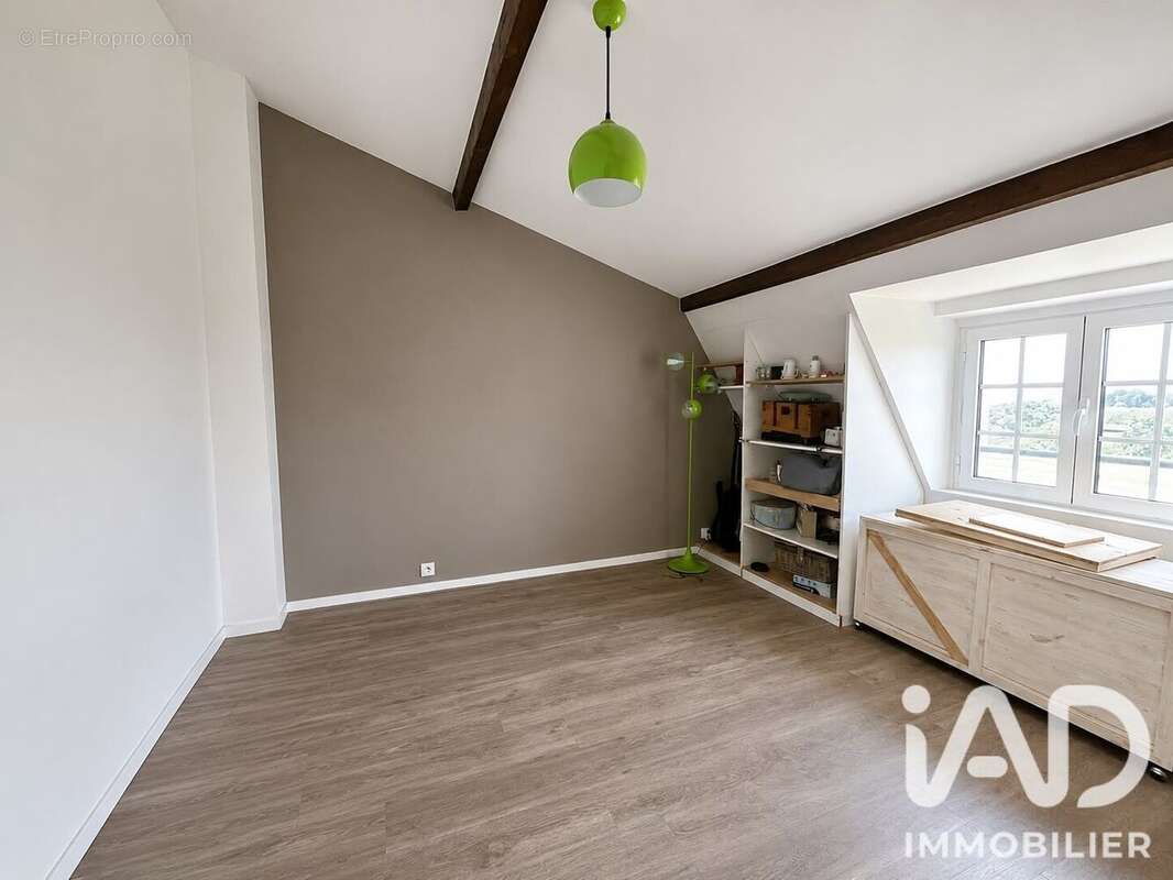 Appartement 188 m² à Corbeil-Essonnes  - photo 4
