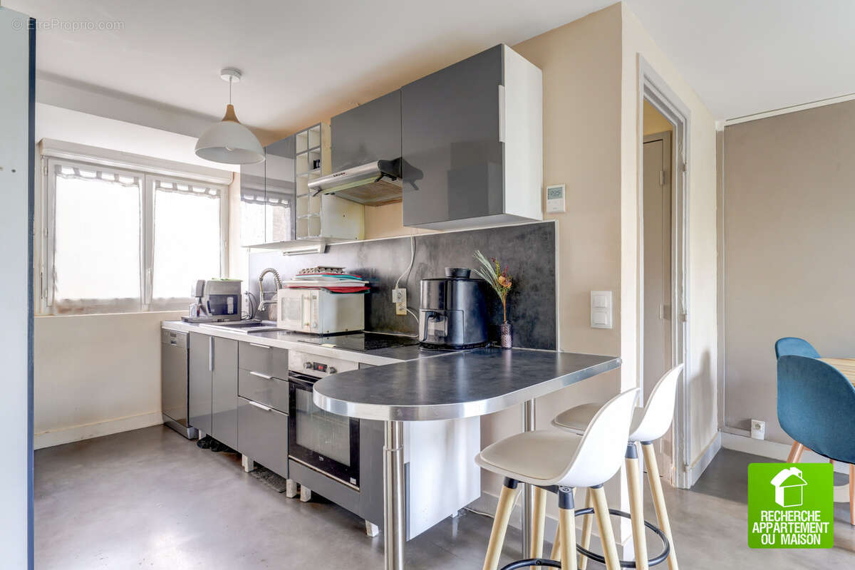 Appartement à LYON-8E