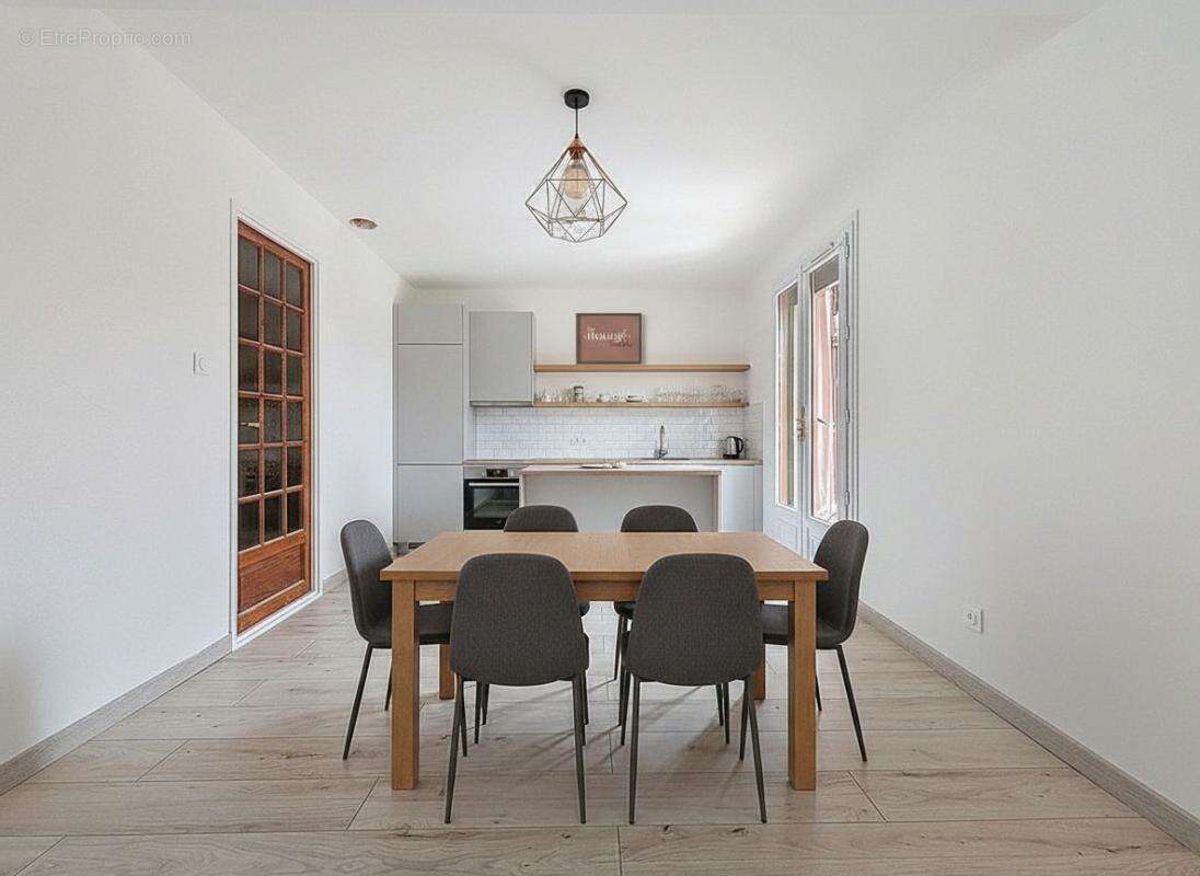 Maison à LA VERPILLIERE