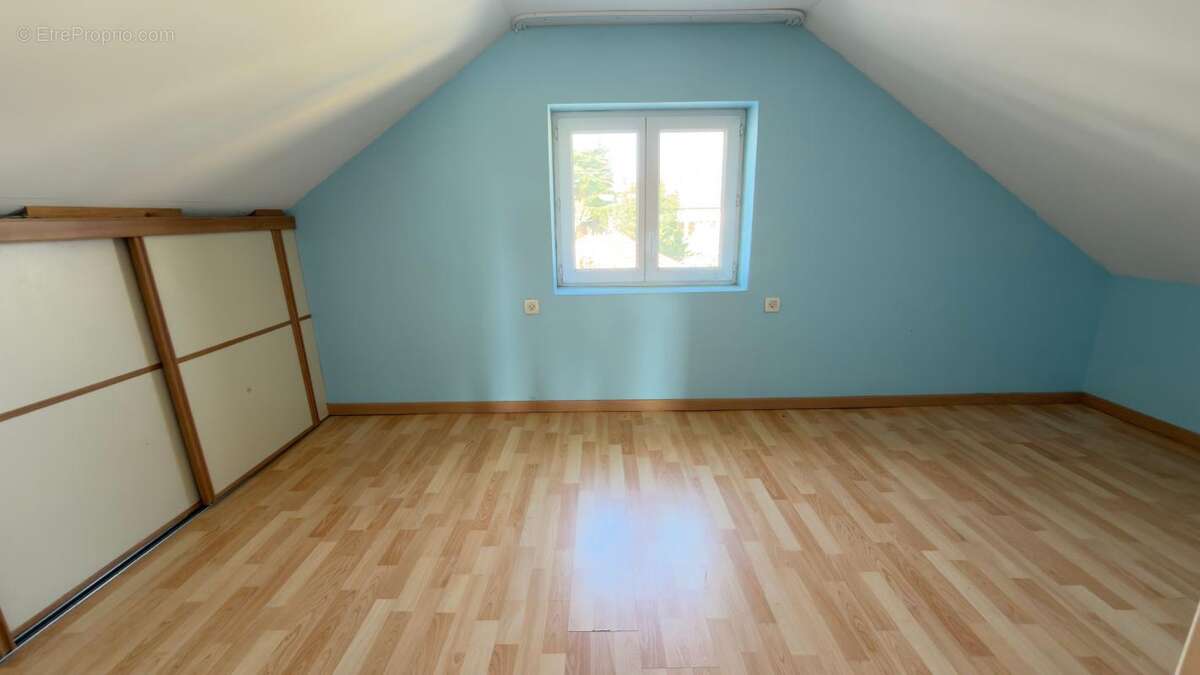 Maison à NEUILLY-PLAISANCE