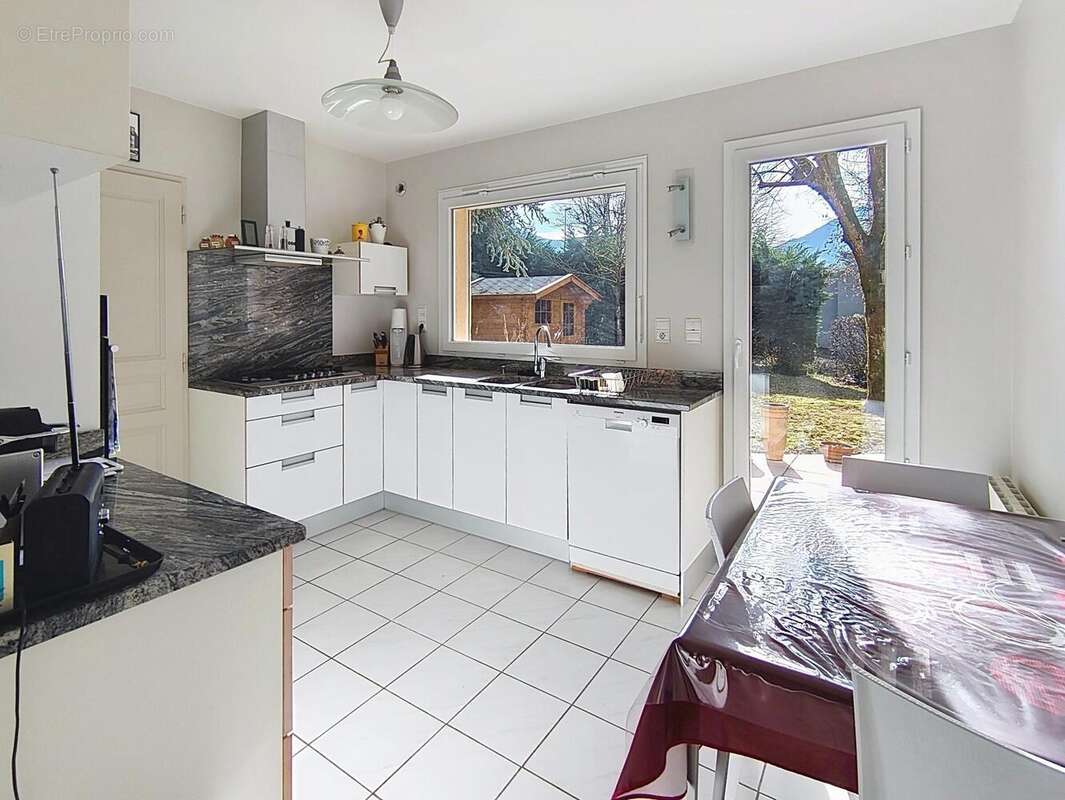 Photo 5 - Maison à VIZILLE