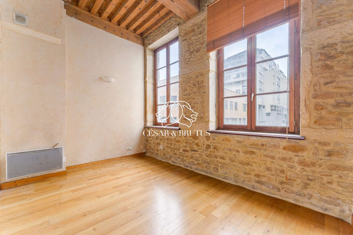 Appartement à LYON-1E